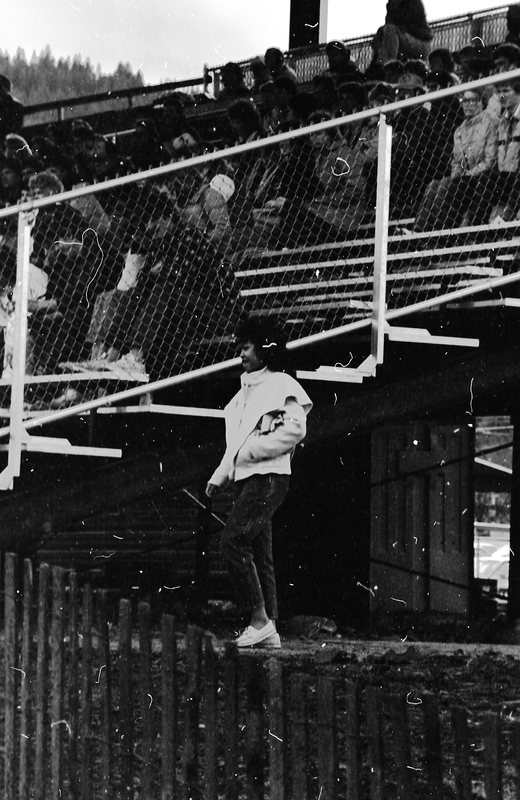 1984 Football Fans 01