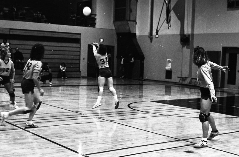 1981 Volleyball Action 10