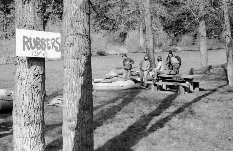 1983-84 Raft Race Teams 09