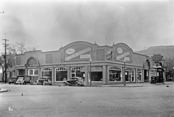 La Grande, Perkins Motor Co.
