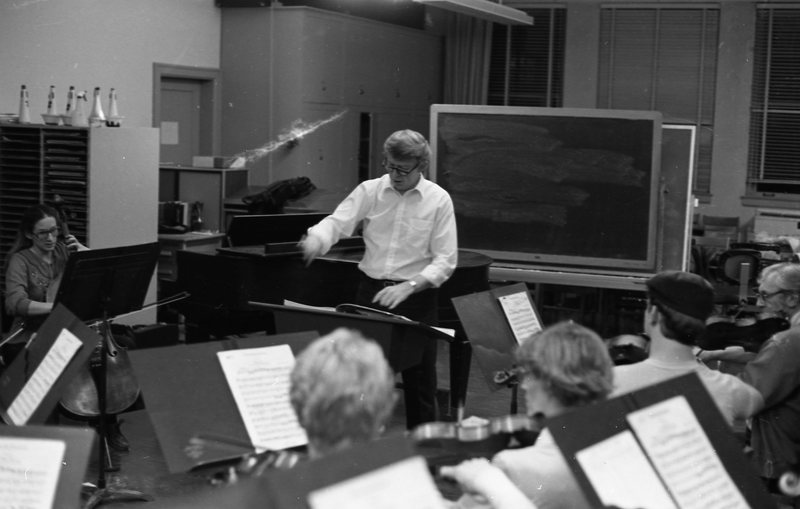 1981 Symphony Orchestra, Rehearsal 16