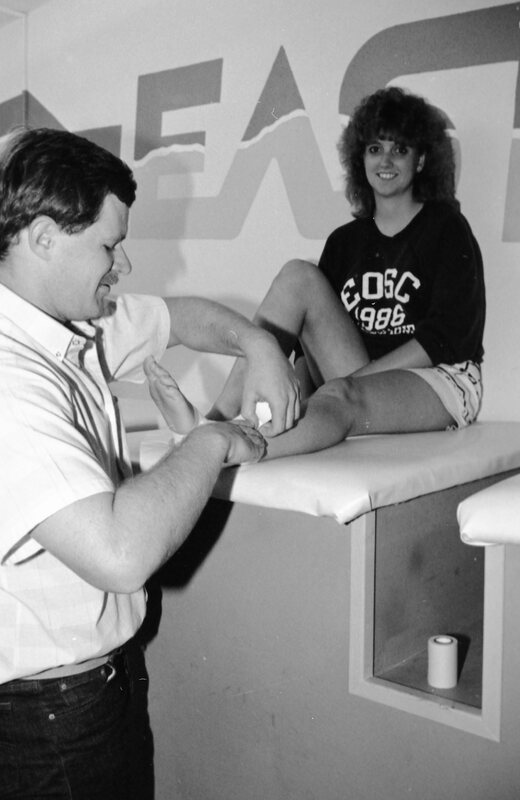 1988 Athletics Training Room 04
