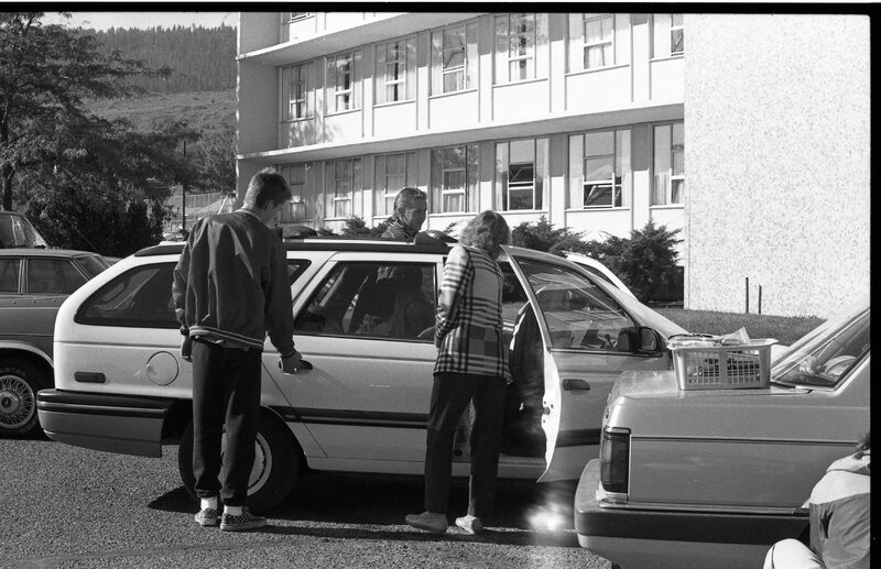 1988 Residence Life, Moving In 14