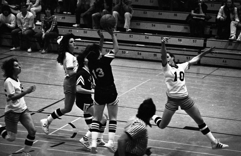 1981 Women's Basketball, EOSC vs. Northwest Nazarene College 14