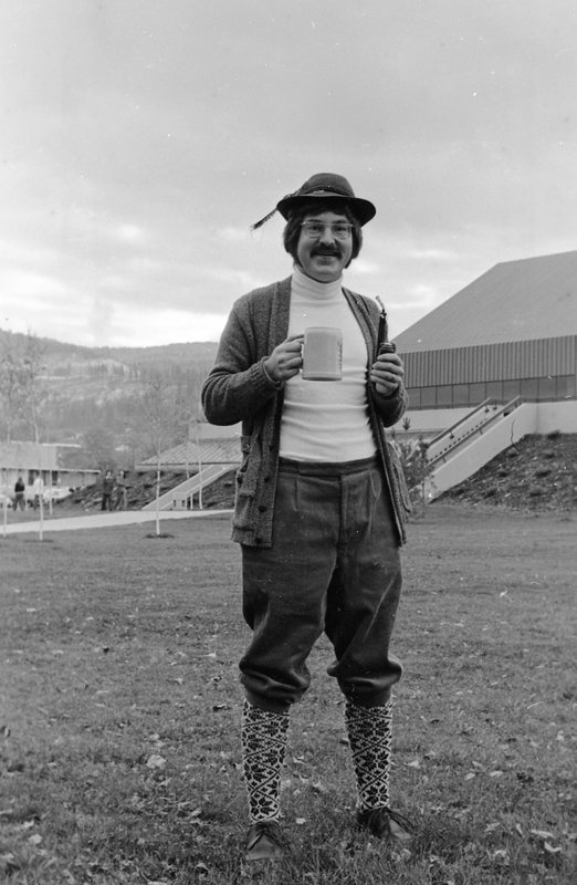 1975 October Festival, Participants 01