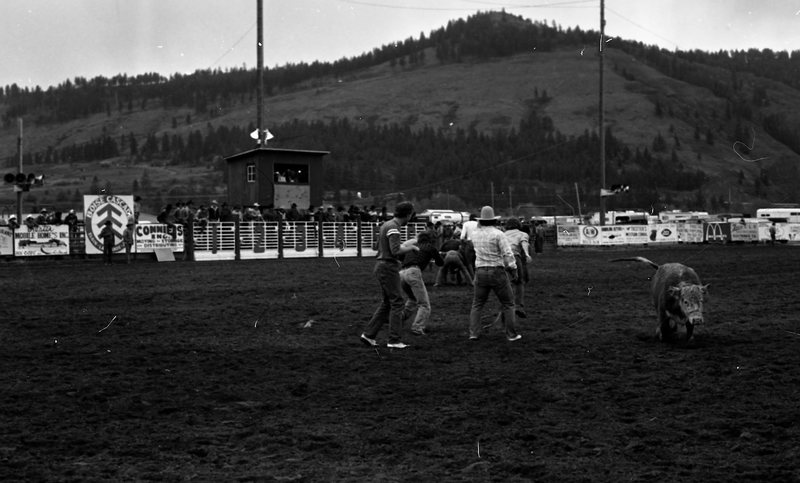1982 EOSC Rodeo, Cow Milking 07