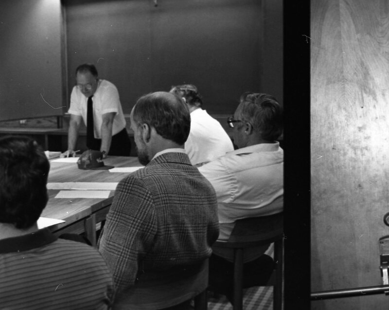 1985 Employees, September Meeting 02