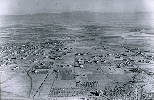 1910 La Grande, View from Table Mountain