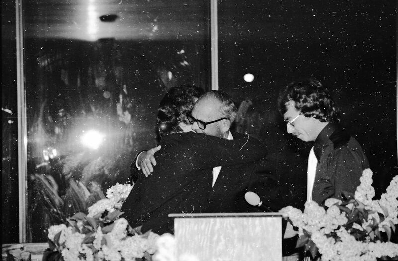 1976 Awards Banquet, Faculty 07