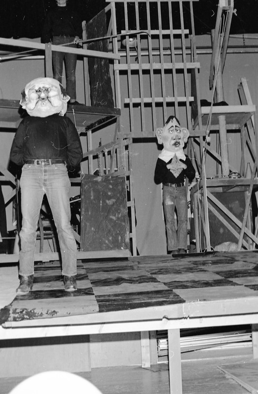 1973 Theatre, Caricature Heads 01