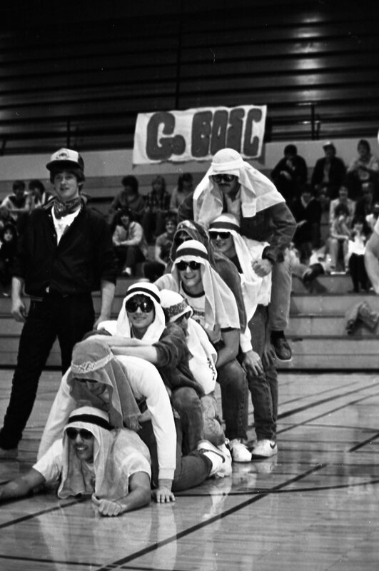 1985 Athletes, School Spirit 04