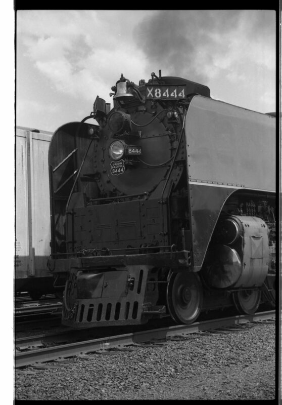 1989 La Grande, Trains 11