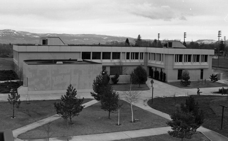 1982 Zabel Hall 08