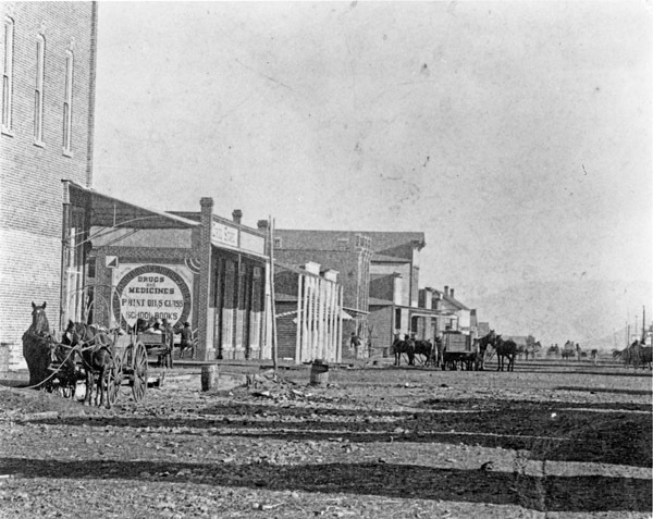 La Grande, Street Scene 17
