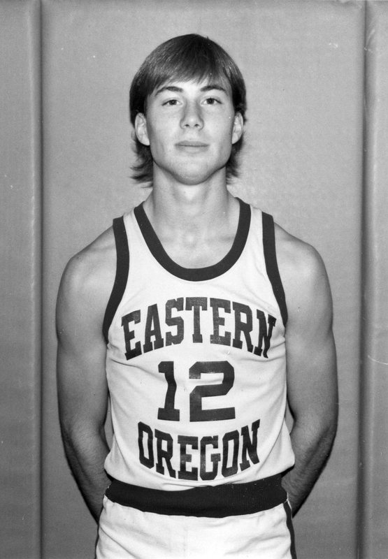 1986 Basketball Player 01