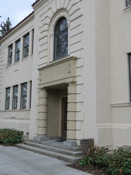 EOU Campus 1 Admin Inlow 10
