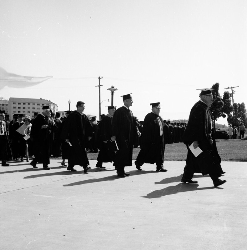 1970 Graduation, Faculty Walk 02