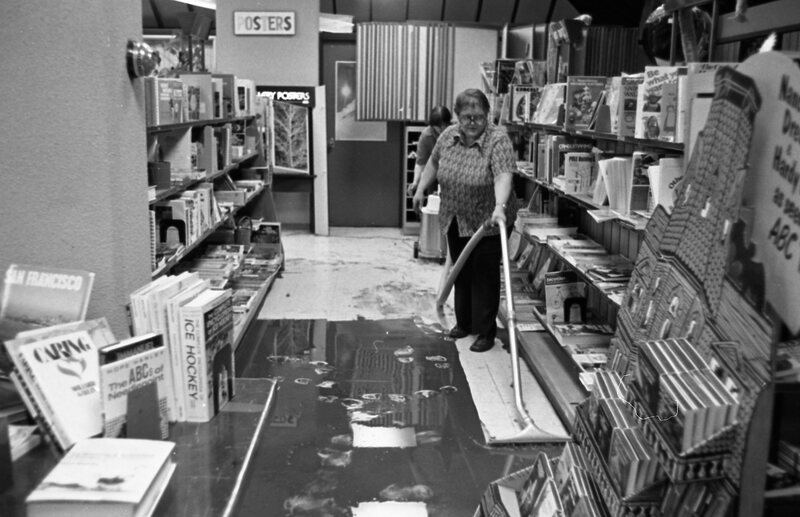 1978 Hoke Hall, Flood Bookstore Cleanup 04