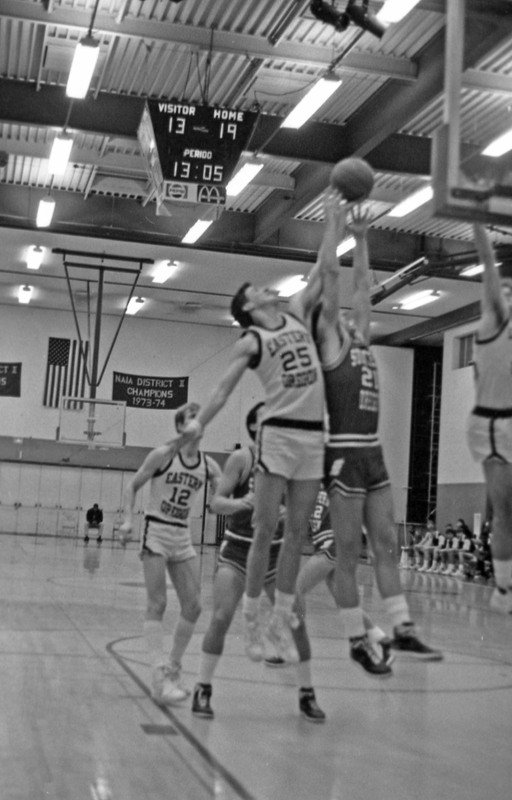 1986 Basketball Action, EOSC vs. SOSC 09