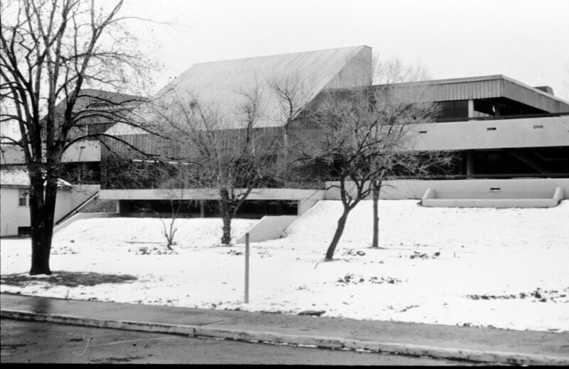 1972 Hoke Hall 03