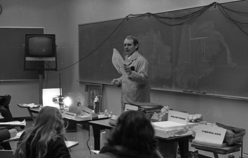 1981 Energy Day Class, Insulation 01