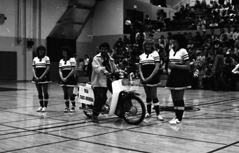 1982 High school Wapiti League Basketball Tournament, Raffle 02