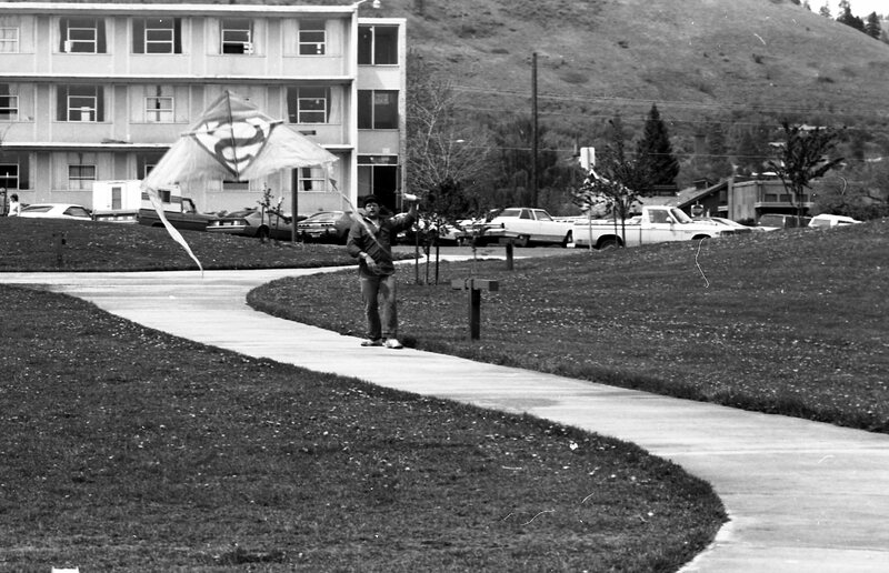 1985 Spring Festival, Kite Flying 10