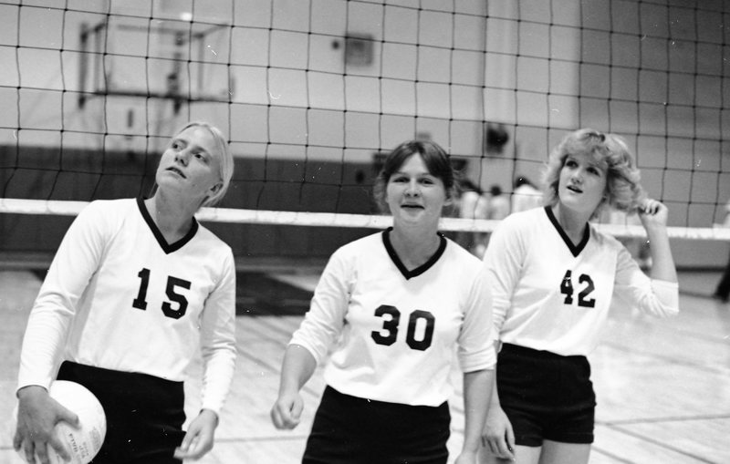 1980 Women's Volleyball Players 26