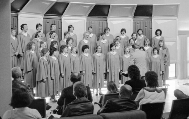 1983 Choir 04