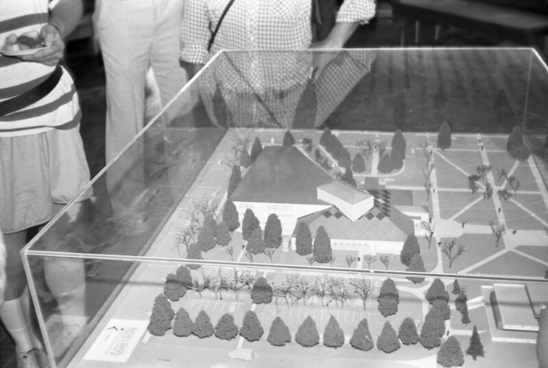 1988 Loso Hall, Groundbreaking Ceremony, Reception 20