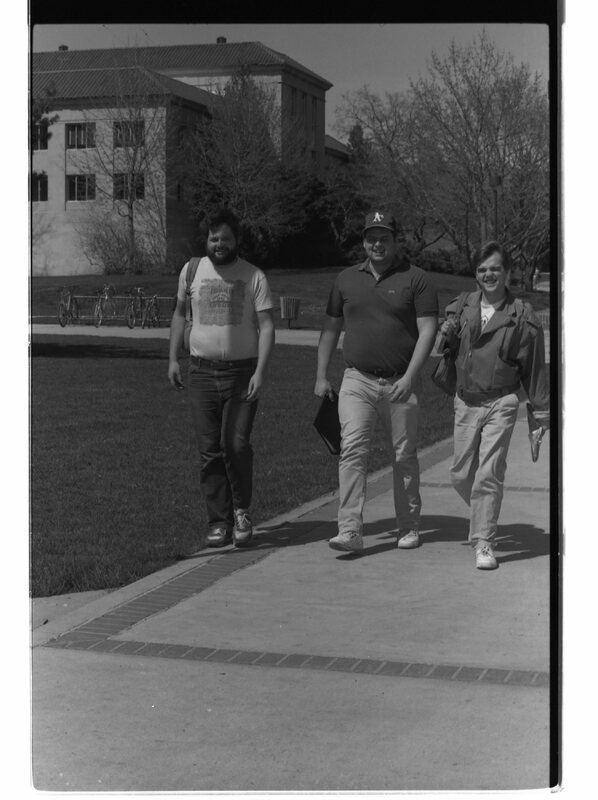 1989 Students, Outdoors 23