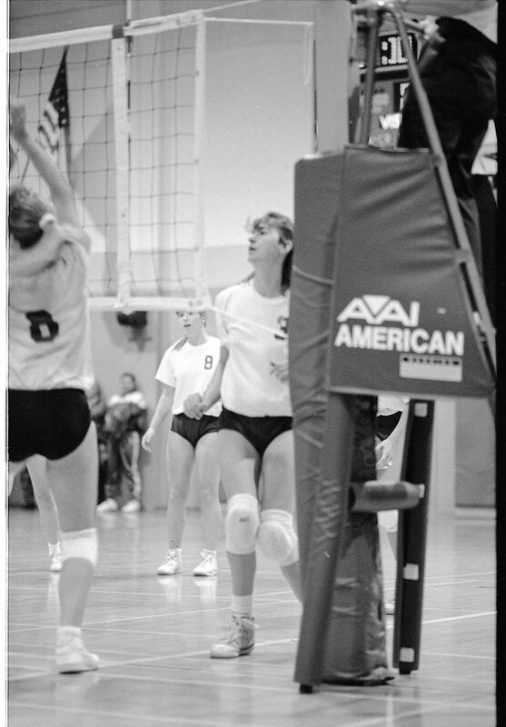 1991 Volleyball Action, Northwest Nazarene College at EOSC 05