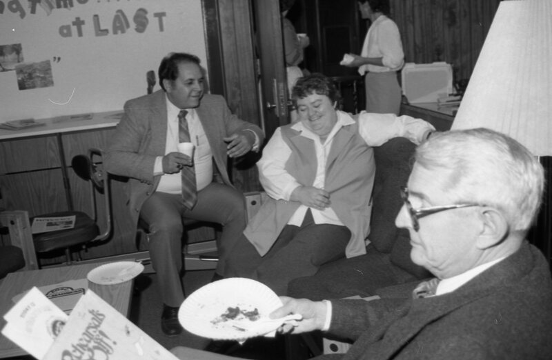 1986 Employees, Dick Hiatt Special Party 02