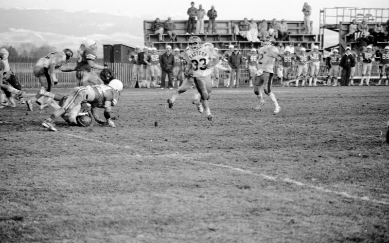 1982 Football Action, November 16th 24