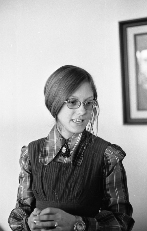 1974 Student, Unidentified Woman Q 01