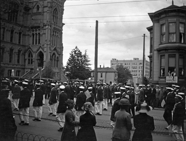 Portland, Parade 7
