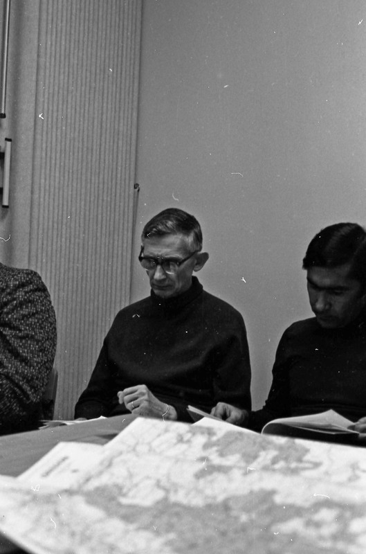 1979 Employees, Meeting 10
