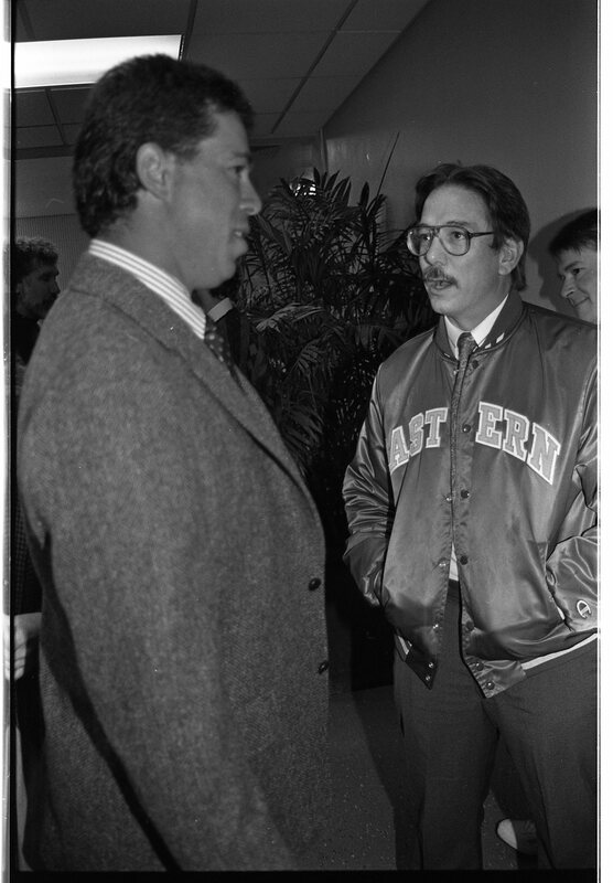 1989 Employees, Reception 05