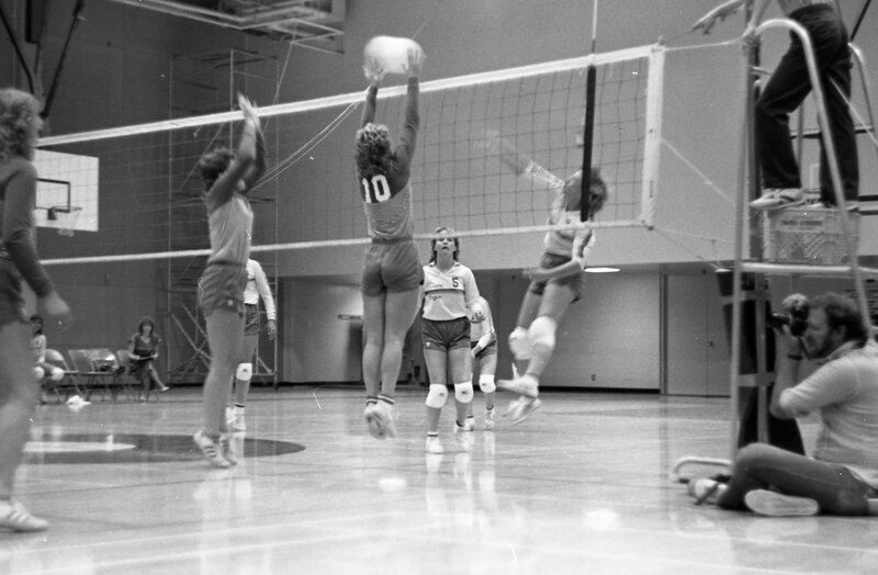 1984 Volleyball Action, EOSC vs. BMCC 07