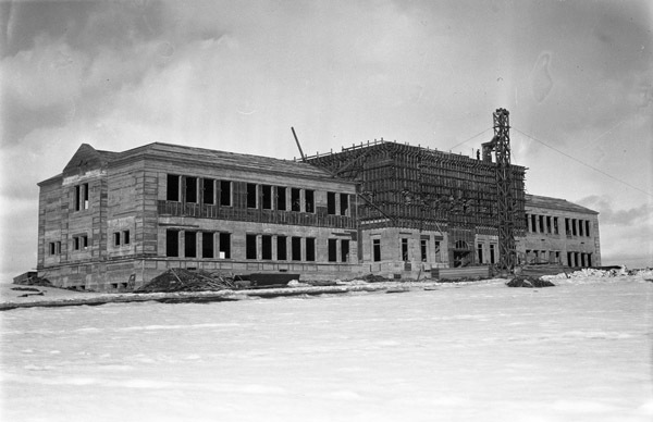 EONS, Inlow Hall Construction 1