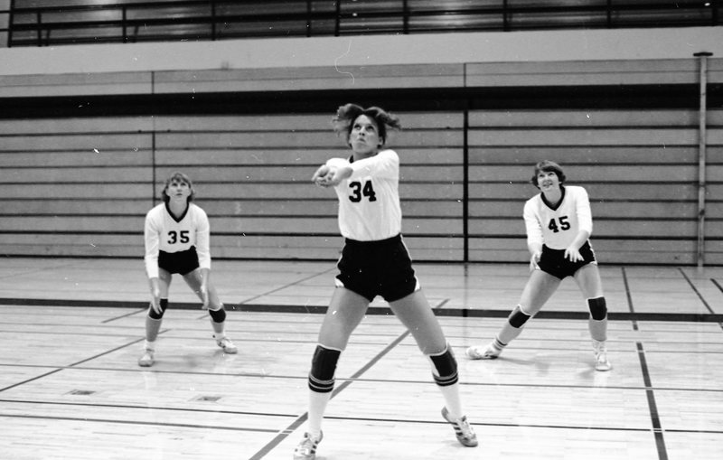 1980 Women's Volleyball Action 12