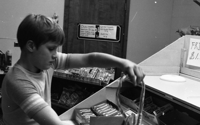 1981 Campus, Snack Counter 08