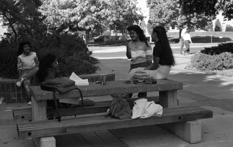 1984 Students, Outdoors, Campus Shots 02