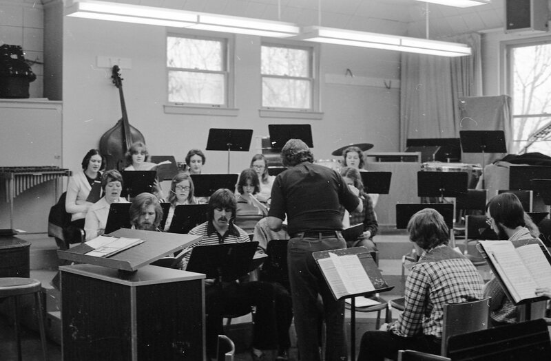 1975 Choir, Christmas Concert Practice 04