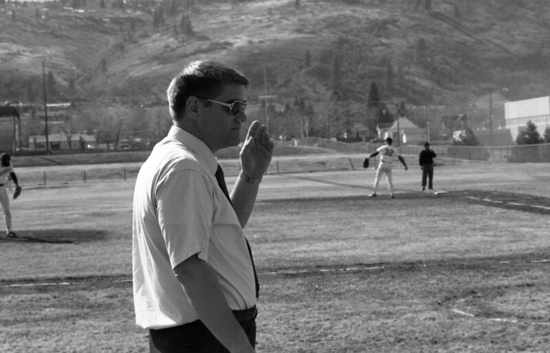 1985 Baseball, President Pitch 04