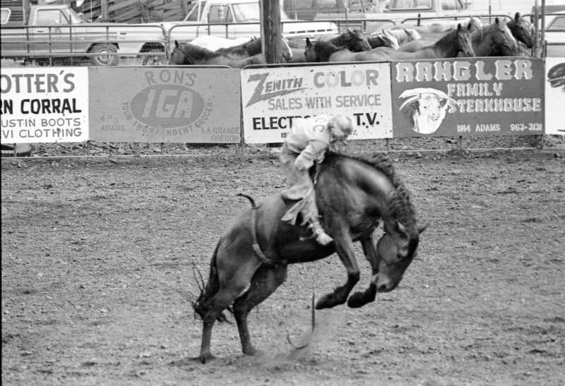 1978 Rodeo, Bronco Riding 06