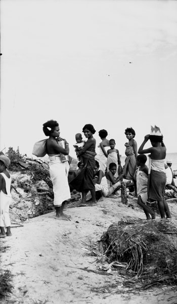 Biak Natives "Sing Sing" 5