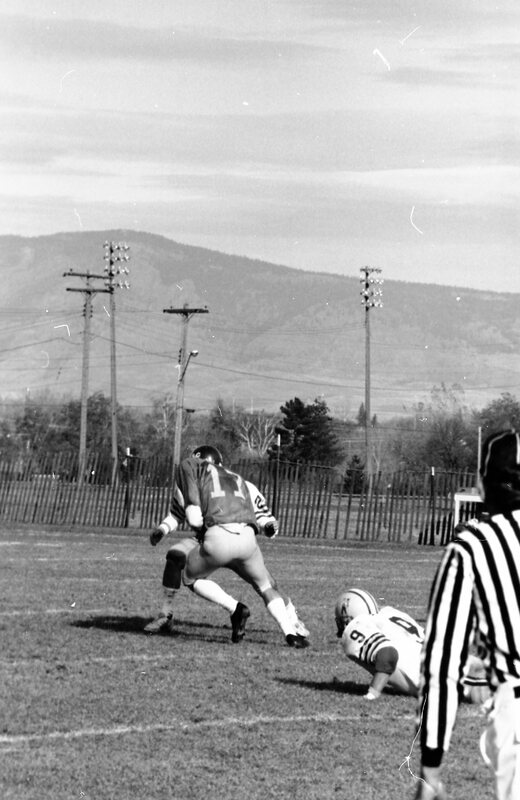 1985 Football Action 71