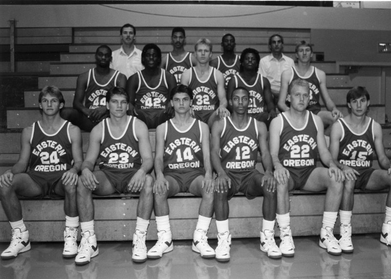 1987 Basketball Team 06