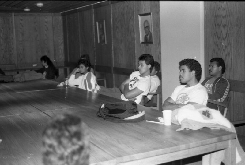 1990 Students, Micronesian Program Meeting 02